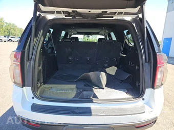 2021 Chevrolet Suburban Z71 2Z7 - miniatura 17