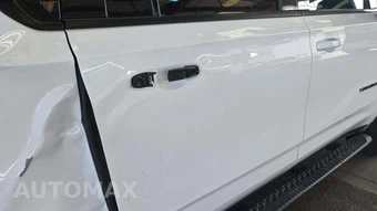 2021 Chevrolet Suburban Z71 2Z7 - miniatura 26
