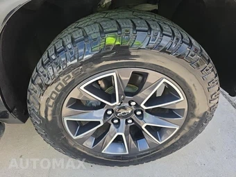 2021 Chevrolet Suburban Z71 2Z7 - miniatura 9