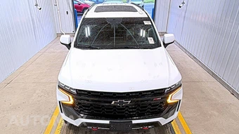 2021 Chevrolet Suburban Z71 2Z7 - miniatura 2
