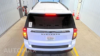 2021 Chevrolet Suburban Z71 2Z7 - miniatura 5