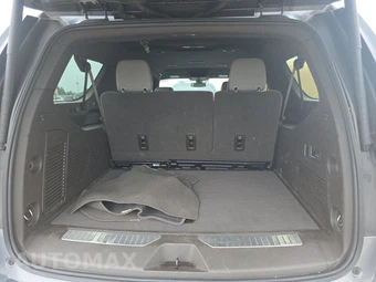 2021 Chevrolet Suburban Z71 2Z7 - miniatura 17