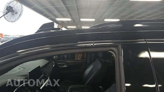 2021 Chevrolet Suburban Z71 2Z7 - miniatura 27