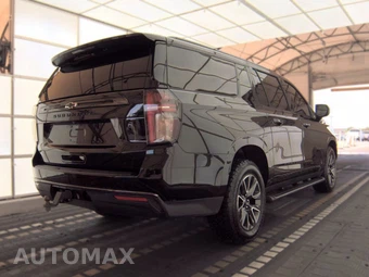 2021 Chevrolet Suburban Z71 2Z7 - miniatura 4