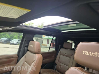 2021 Chevrolet Tahoe High Country 3LZ - miniatura 11