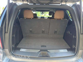 2021 Chevrolet Tahoe High Country 3LZ - miniatura 15