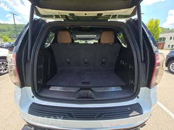 2021 Chevrolet Tahoe High Country 3LZ - miniatura 12