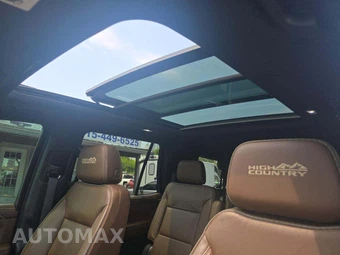 2021 Chevrolet Tahoe High Country 3LZ - miniatura 8