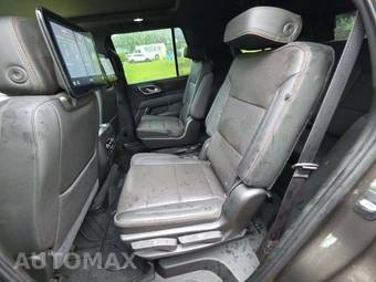 2021 Chevrolet Tahoe High Country 3LZ - miniatura 13