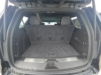 2021 Chevrolet Tahoe High Country 3LZ - miniatura 17