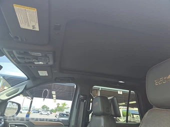 2021 Chevrolet Tahoe High Country 3LZ - miniatura 18