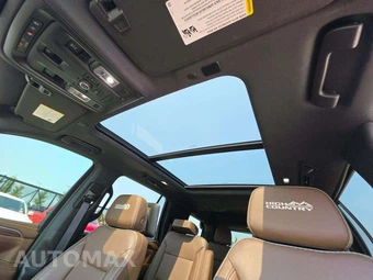 2021 Chevrolet Tahoe High Country 3LZ - miniatura 8