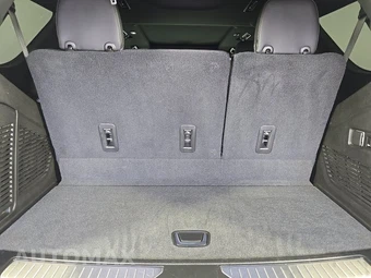 2021 Chevrolet Tahoe Premier 1LZ - miniatura 18