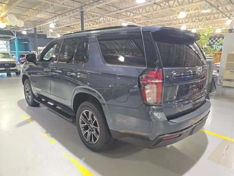 2021 Chevrolet Tahoe Z71 2Z7 - miniatura 2