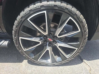 2021 Chevrolet Tahoe Z71 2Z7 - miniatura 28