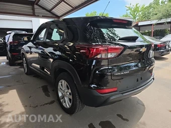 2021 Chevrolet Trailblazer LS 1LS – miniatura 6