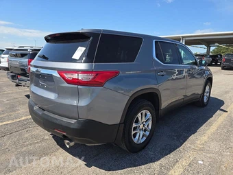 2021 Chevrolet Traverse LS 1LS – miniatura 4