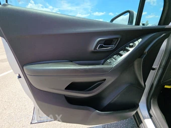 2021 Chevrolet Trax LS 1LS – miniatura 9
