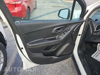 2021 Chevrolet Trax LS 1LS - miniatura 9