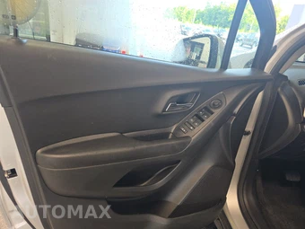 2021 Chevrolet Trax LS 1LS – miniatura 9