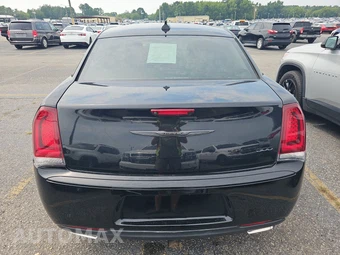 2021 Chrysler 300 Touring - miniatura 5