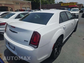2021 Chrysler 300 Touring – miniatura 3