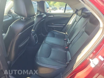 2021 Chrysler 300 Touring L – miniatura 13