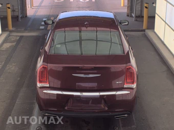 2021 Chrysler 300 Touring L – miniatura 5