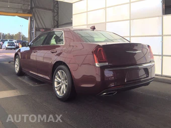 2021 Chrysler 300 Touring L – miniatura 6
