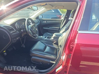 2021 Chrysler 300 Touring L – miniatura 7