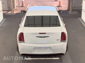 2021 Chrysler 300 Touring L – miniatura 5