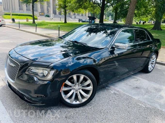 2021 Chrysler 300 Touring L - miniatura 7
