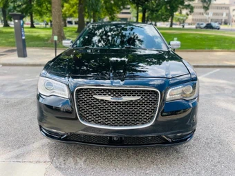 2021 Chrysler 300 Touring L - miniatura 8