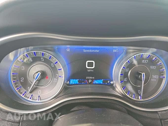 2021 Chrysler 300 Touring L – miniatura 6
