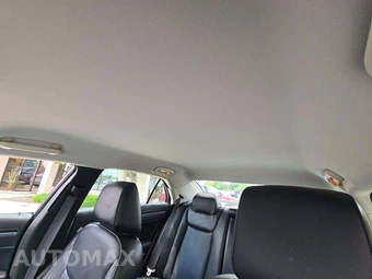 2021 Chrysler 300 Touring L – miniatura 8