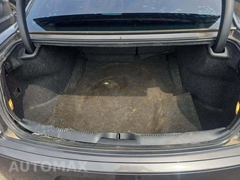 2021 Chrysler 300S – miniatura 14