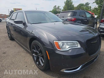 2021 Chrysler 300S – miniatura 4