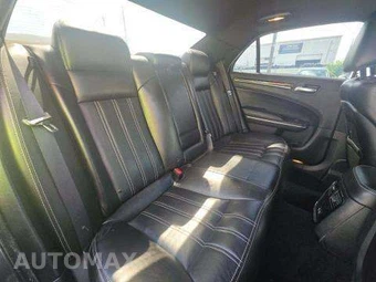2021 Chrysler 300S – miniatura 17