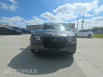 2021 Chrysler 300S – miniatura 2