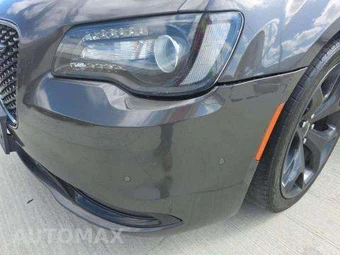 2021 Chrysler 300S – miniatura 26