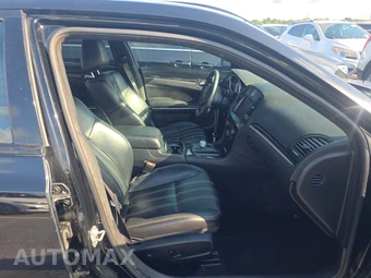 2021 Chrysler 300S – miniatura 8