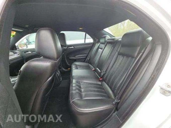 2021 Chrysler 300S – miniatura 13