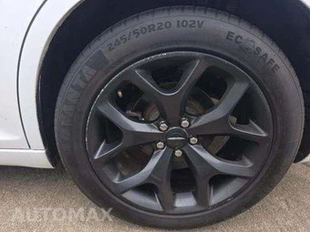 2021 Chrysler 300S – miniatura 24