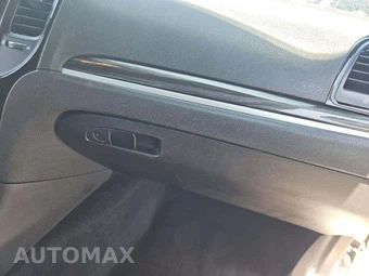 2021 Chrysler 300S – miniatura 19