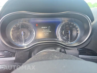 2021 Chrysler 300S - miniatura 18