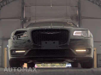 2021 Chrysler 300S - miniatura 3
