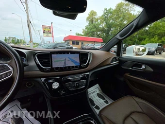 2021 Chrysler Pacifica Hybrid Limited 121.6" WB - miniatura 10