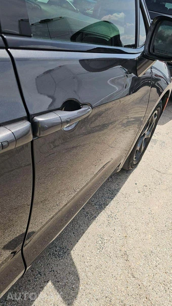2021 Chrysler Pacifica Hybrid Limited 121.6" WB - miniatura 19
