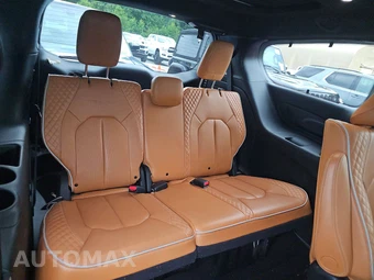 2021 Chrysler Pacifica Hybrid Pinnacle 121.6" WB - miniatura 14