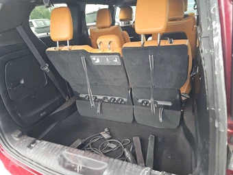 2021 Chrysler Pacifica Hybrid Pinnacle 121.6" WB - miniatura 17